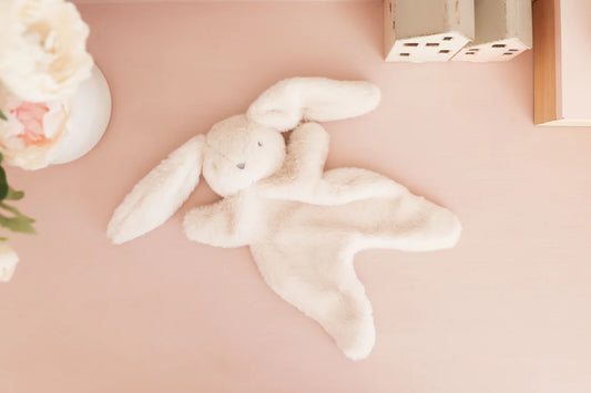 Darcey Bunny Comforter Ivory