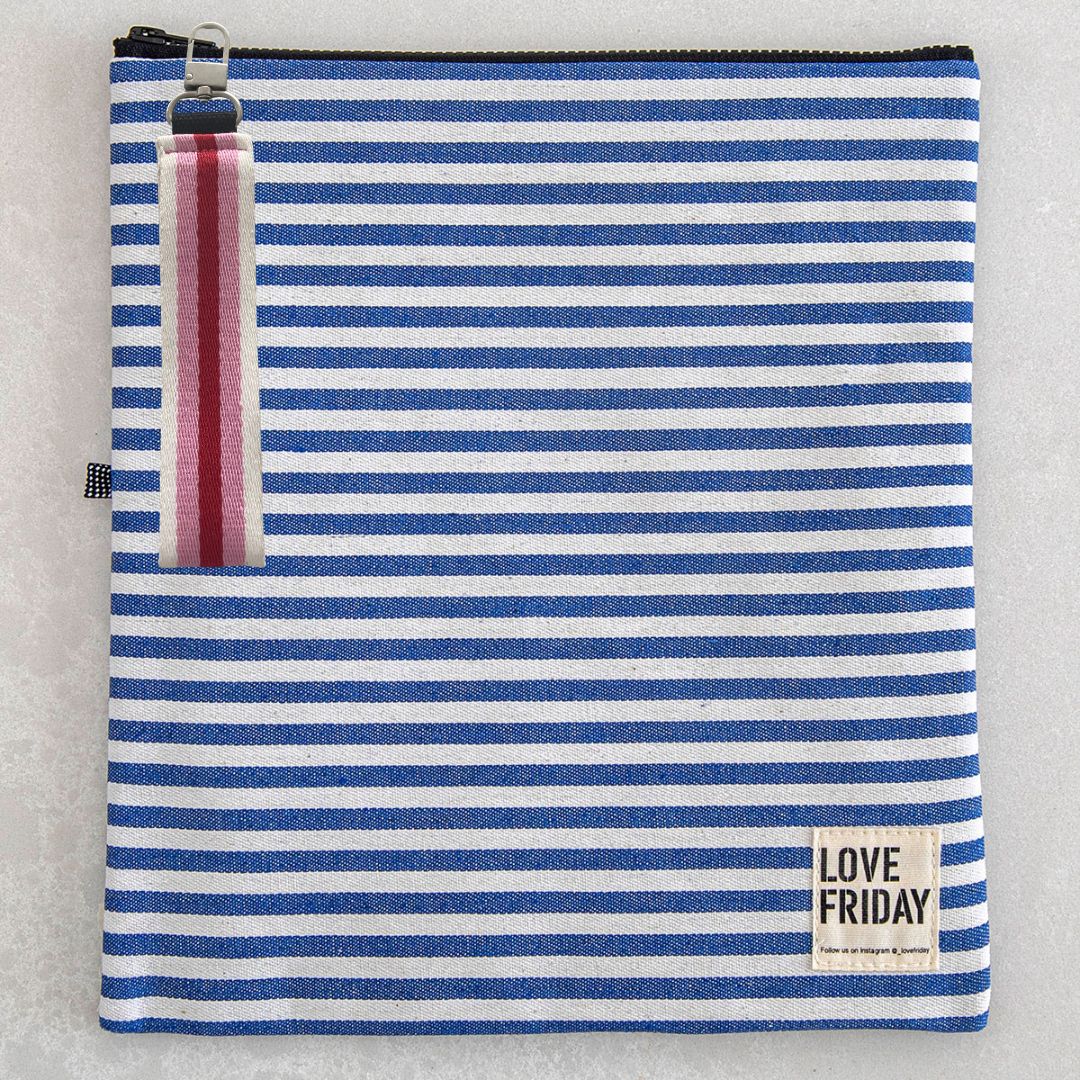 Hobart with Pink and White Strap