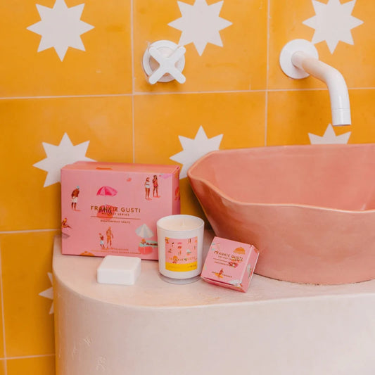 Holiday Series Candle + Steamer Duo - Passionfruit Spritz