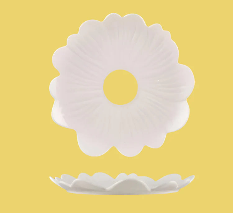 Large Flower Plate with Yellow Centre