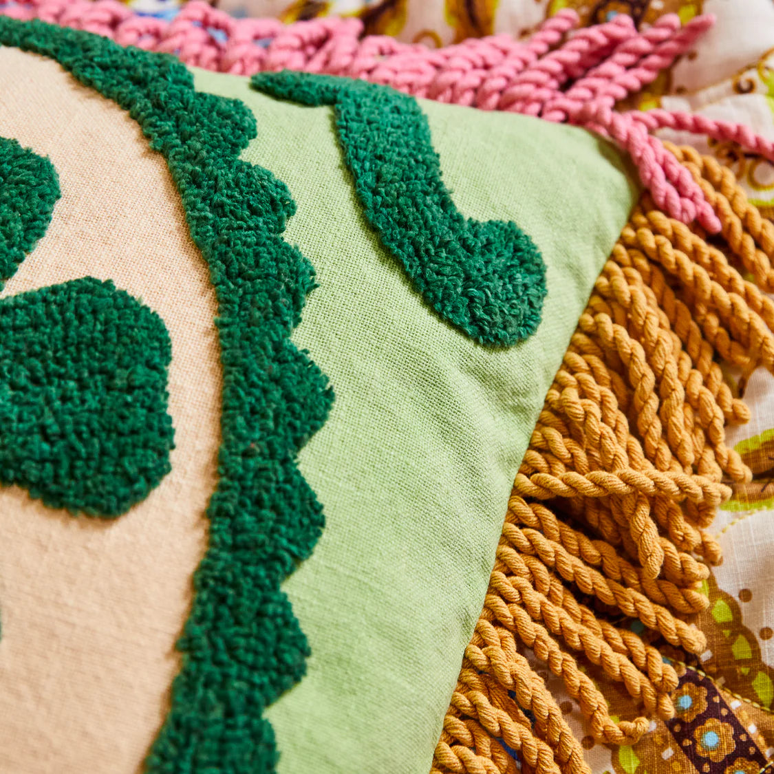 Venessia Tufted Cushion