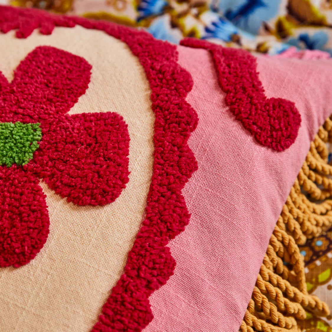 Venessia Tufted Cushion